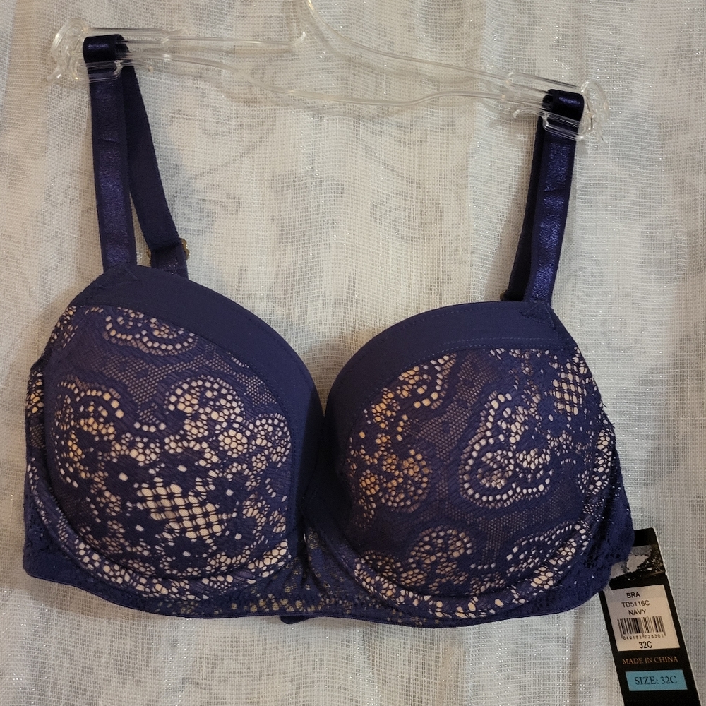 TRUTH DARE BY MADONNA Bra Size 32C